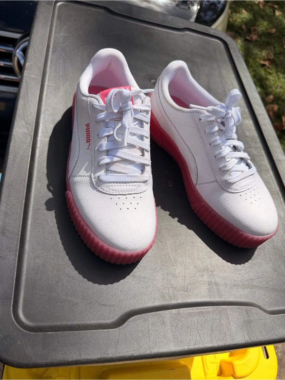 Puma Women's White Sneakers with Pink Trim Women Size 7.5